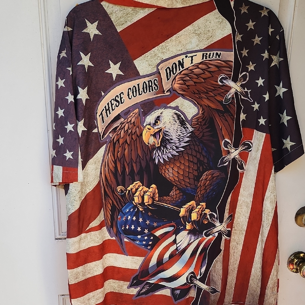 Patriotic Eagle Print Shirt - Picture 8 of 9